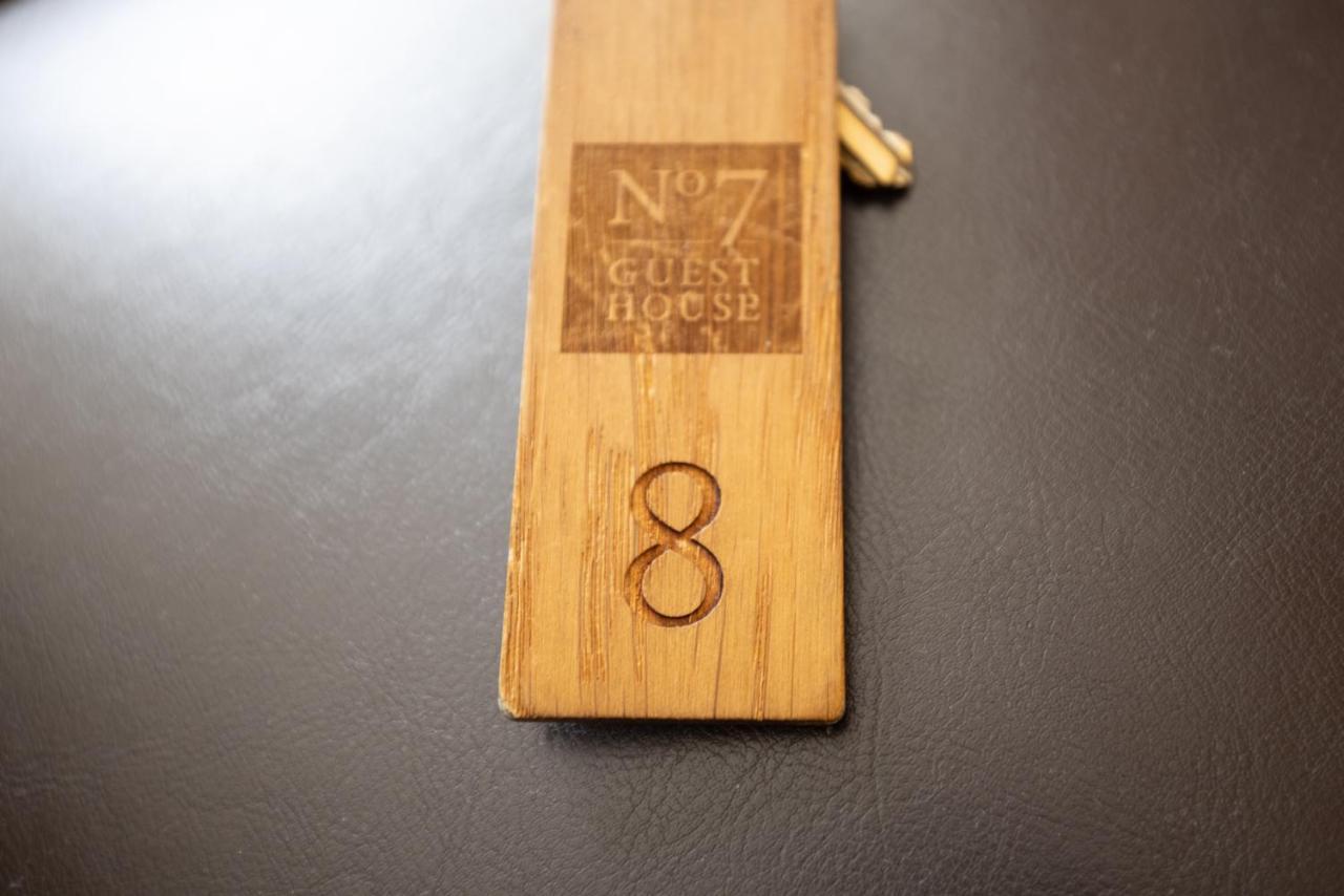 Number 7 Guest House 惠特比 外观 照片